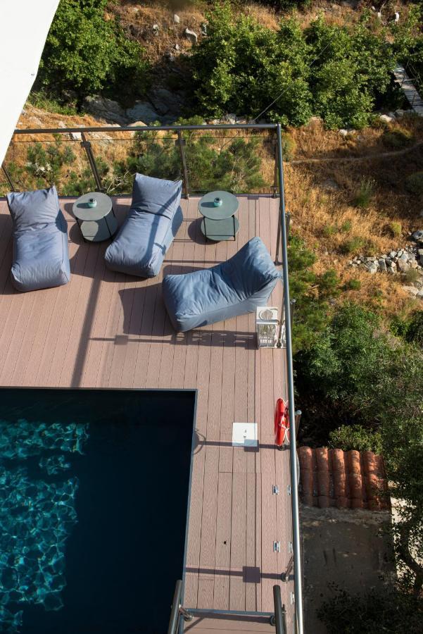 Kalogridis Apartment *