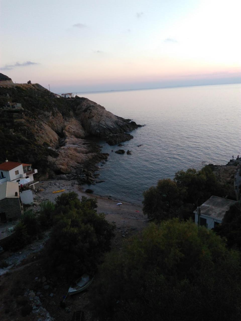 Kalogridis Apartment *